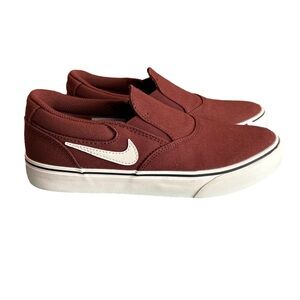 SOLD✅                                Nike SB CHRON 2 Sneakers size 7 - NEW